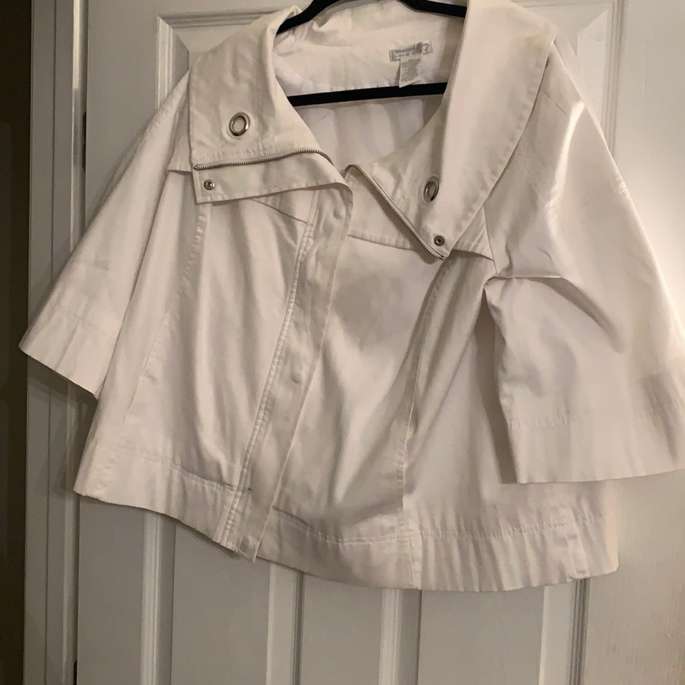 White jacket, zip up 3x